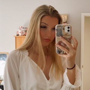 Meet your Posher, Katrina